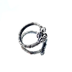 Chloris' Bloom of Swirls Shield Ring (Sterling Silver & Copper)