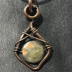 Benina's Labradorite Shield