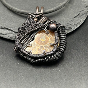 Jarlaxle's Refuge Talisman